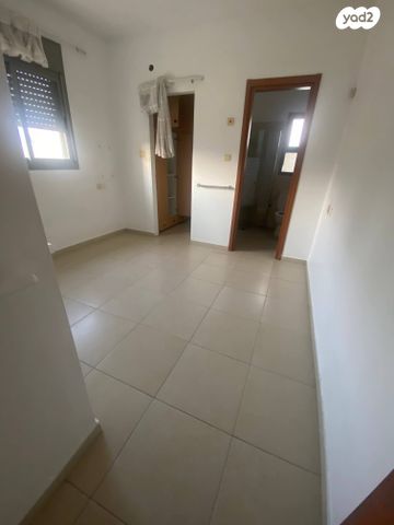 דירה, מרכז, קרית עבודה, חולון