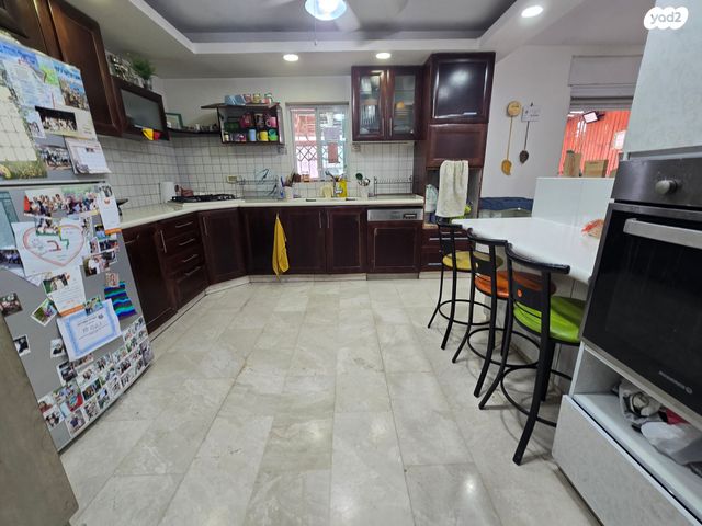 דירת גן, הנחלים, הנחלים, מעלה אדומים