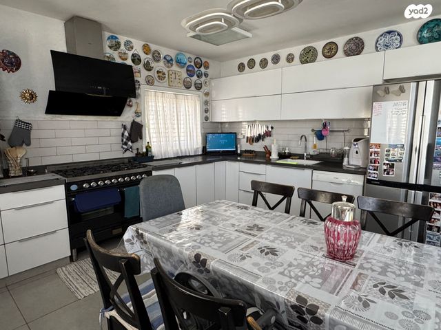 גג/ פנטהאוז, מאיר בעל הנס, מרום נווה, רמת יצחק, רמת גן