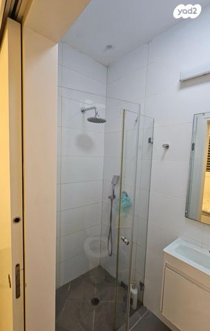 דירה, דרך בן גוריון, בת ים