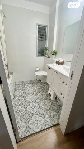 דירת גן, גדרה