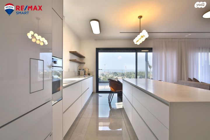 גג/ פנטהאוז, אלכסנדר זייד, קרית חיים מזרחית, חיפה