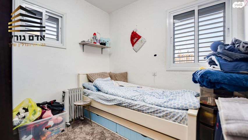 דירה, מעפילי אגוז, נווה חן, תל אביב יפו