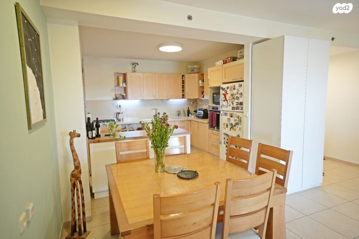 דירה, זלמן שז"ר, מתחם 200, הוד השרון