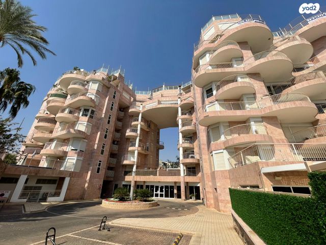 שדרות ארגמן 