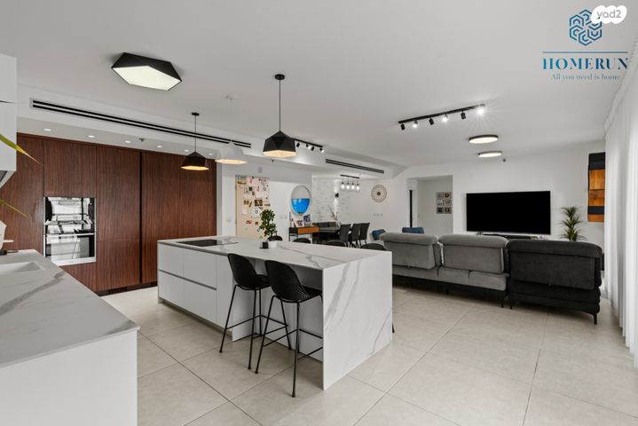 דירה, רמת הגולן, קרית שרת מזרח, חולון