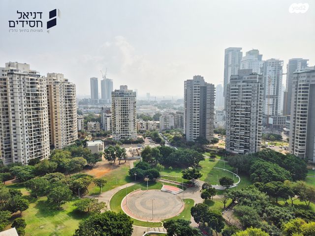 דירה, יצחק שדה, דרום מערב ותיק, בת ים