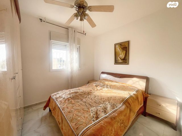 דירה, כובשי החרמון 17, שעריים, רחובות