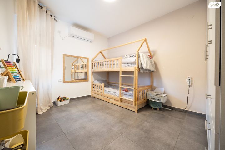 דירה, עולי הגרדום 340, ארמון הנציב, תלפיות מזרח, ירושלים