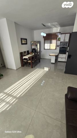 דירה, שדרות כצנלסון, מרכז העיר, קרית אתא