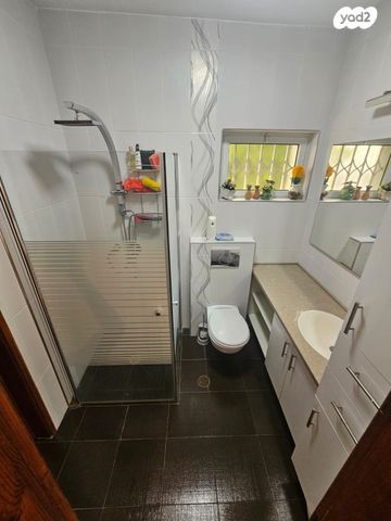 בית פרטי/ קוטג', הרב חי חביב, נאות לון, באר שבע