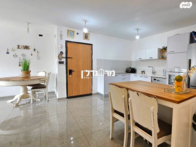 דירה, לוין שמעון זאב, מרכז, הרצליה