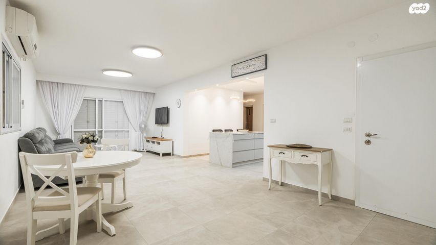 בית פרטי/ קוטג', מיתר / כרמית