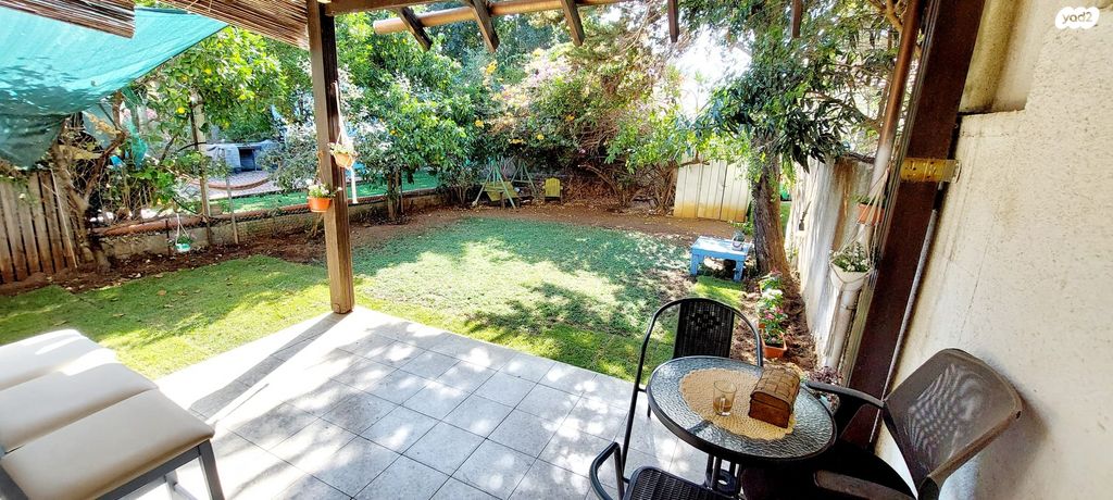 בית פרטי/ קוטג', קדימה צורן