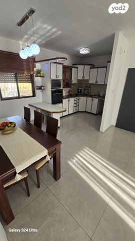 דירה, שדרות כצנלסון, מרכז העיר, קרית אתא