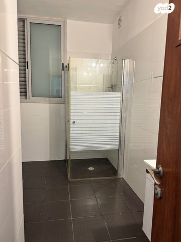 דירה, סוקולוב, עין גנים, פתח תקווה