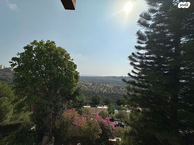 דו משפחתי, גלבוע, צוותא א, אלפי מנשה