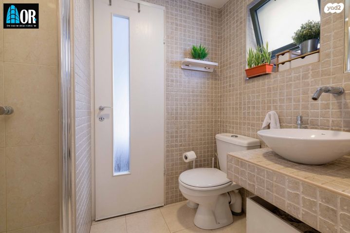 דירה, צבי הירשפלד, רמז, מערב ותיק, ראשון לציון