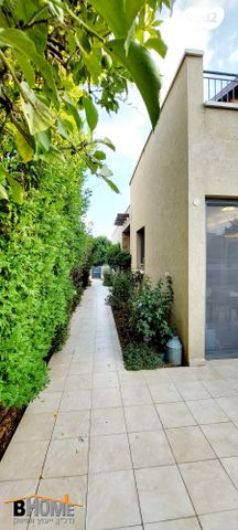 דו משפחתי, יעף