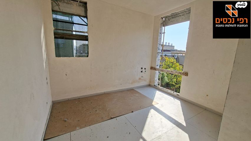 דירה, בורוכוב, גבעתיים