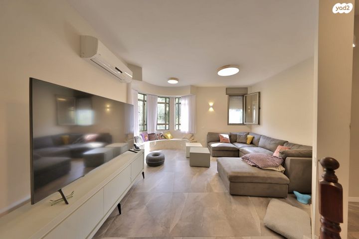 דו משפחתי, השיירה, קרית חיים מזרחית, חיפה