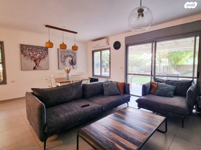 בית פרטי/ קוטג', בנימינה גבעת עדה