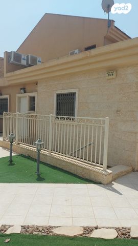 בית פרטי/ קוטג', יצחק מודעי 3, רמות, באר שבע