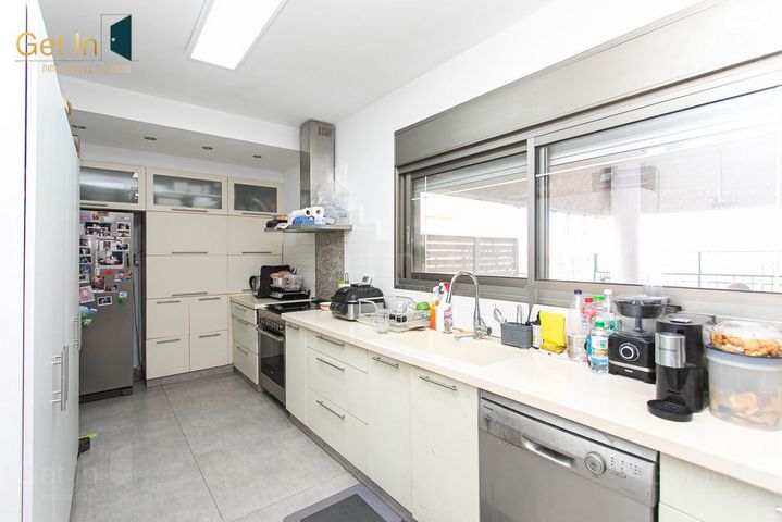 דירת גן, חיפה