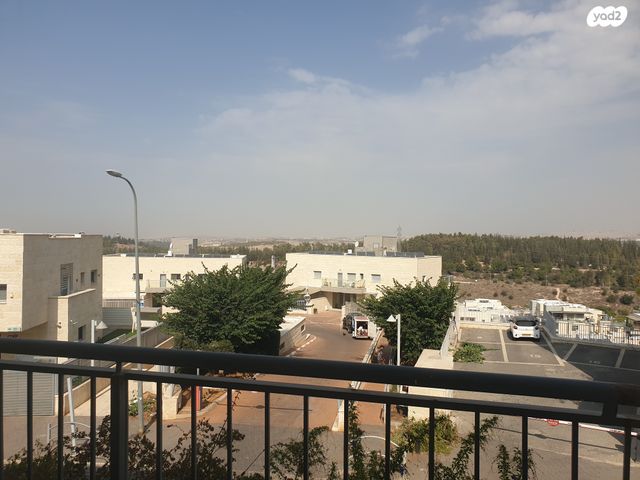 דירה, הכרמים, מודיעין מכבים רעות