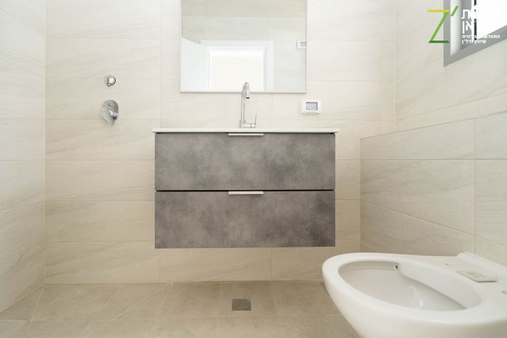 דירה, אבן שפרוט 14, מרכז, הרצליה