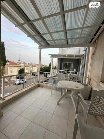 דירה, השיקמה, נשר