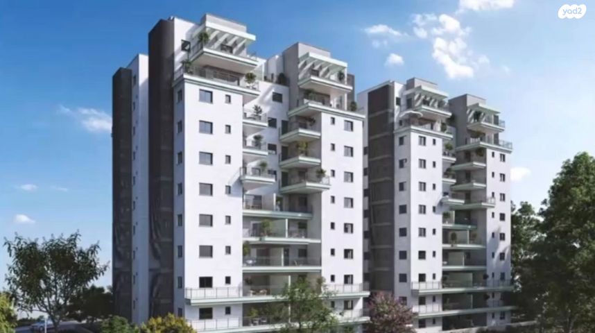 דירה, המכבים, גבעת זאב