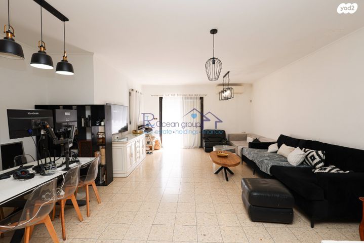 בית פרטי/ קוטג', מנחם סבידור 48, רמת פולג, נתניה