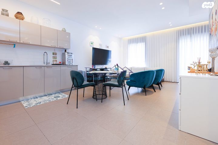 דירה, שדרות ירושלים 30, מרכז העיר דרום, נתניה