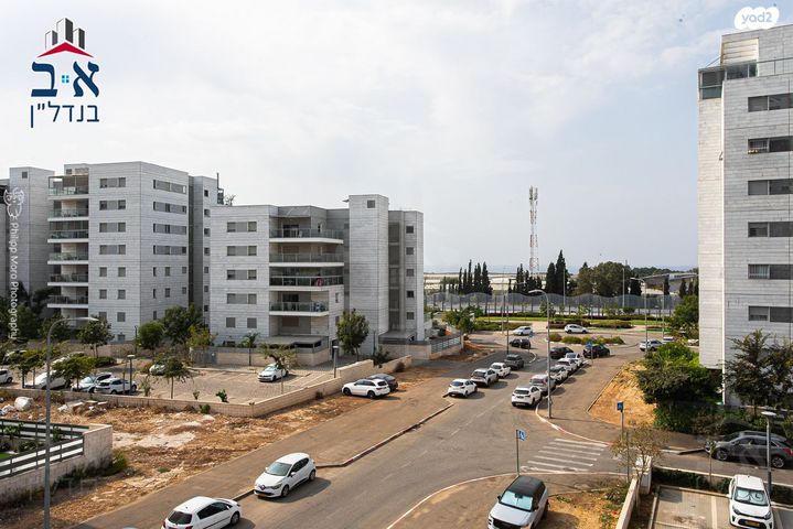 דירה, היסעור, החותרים, טירת כרמל