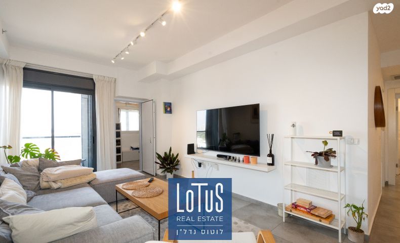 דירה, הפרטיזנים, נווה עמל, הרצליה