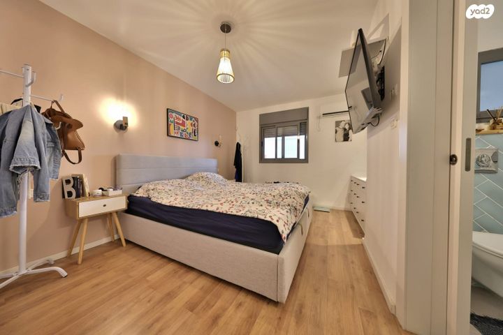 דירת גן, קרית מוצקין