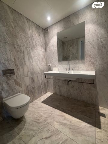 דירה, הרב ניסים 7, בבלי, תל אביב יפו