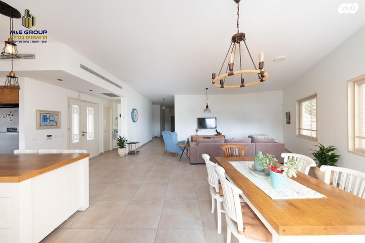 בית פרטי/ קוטג', כפר אחים, כפר אחים