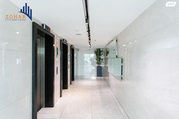 דירה, שדרות יצחק שמיר, גלי כרמל, טירת כרמל