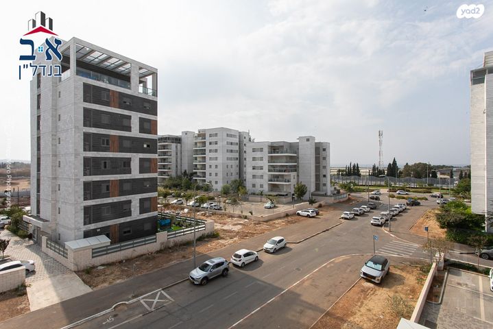 דירה, היסעור, החותרים, טירת כרמל