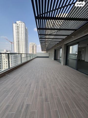 גג/ פנטהאוז, יער ביריה, נופי בן שמן, לוד