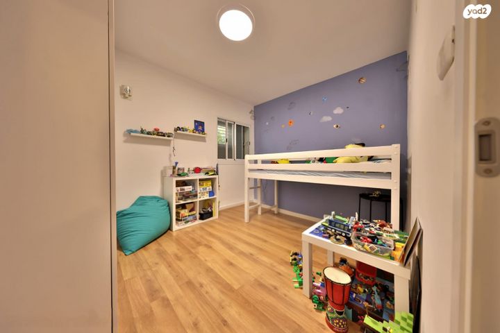 דירת גן, קרית מוצקין