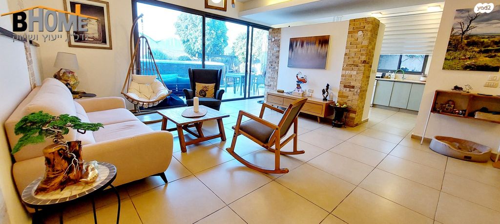 דו משפחתי, יעף