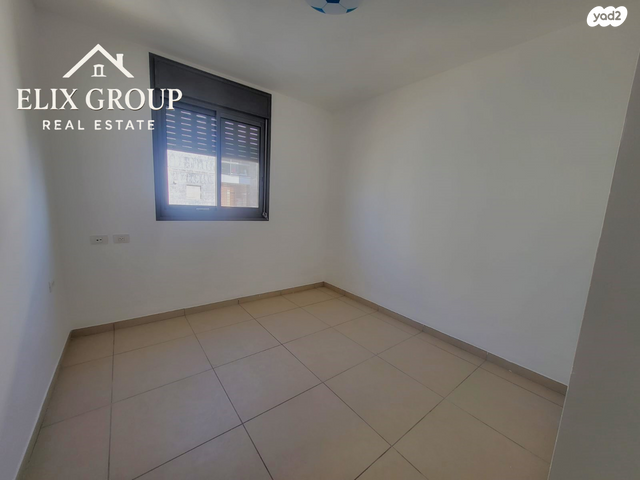 דירה, לח"י, גלי כרמל, טירת כרמל