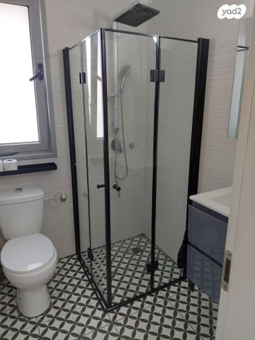 דירה, אדני פז 50, עין הים, חדרה