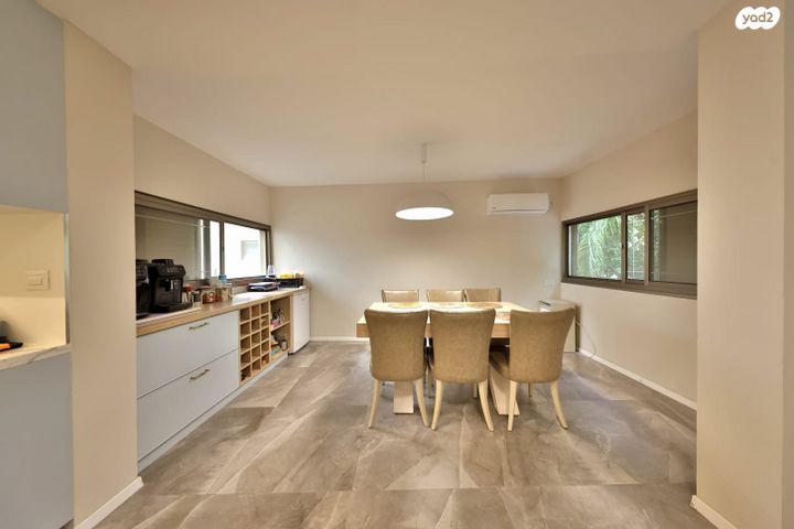 דו משפחתי, השיירה, קרית חיים מזרחית, חיפה