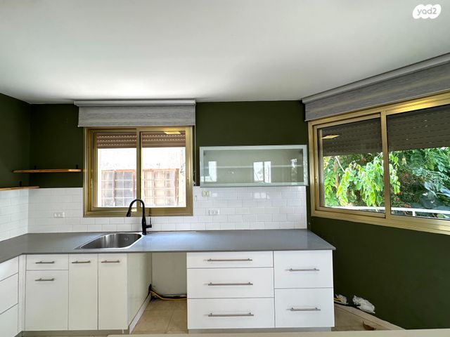 דירה, שלום עליכם, הצפון הישן - דרום, תל אביב יפו