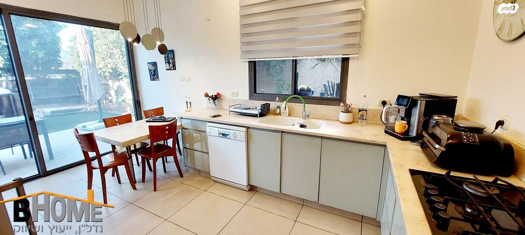 דו משפחתי, יעף