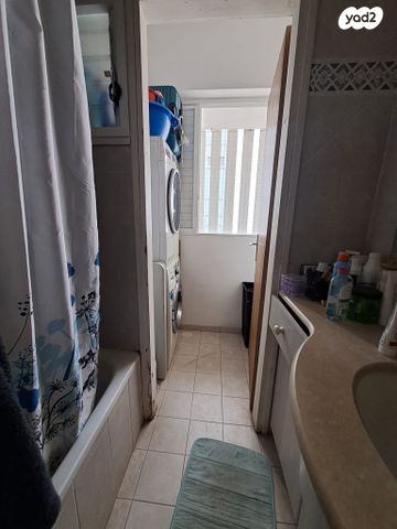 דירה, ז'בוטינסקי, ארלוזורוב, גבעתיים